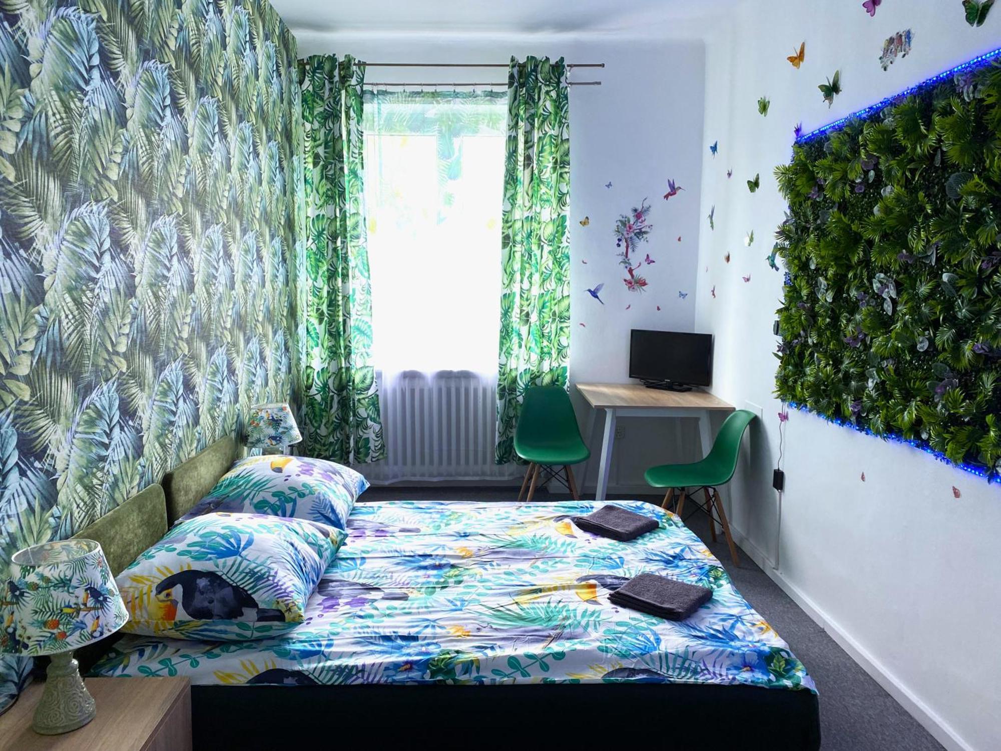 Jungle Rooms Gdańsk Exteriör bild