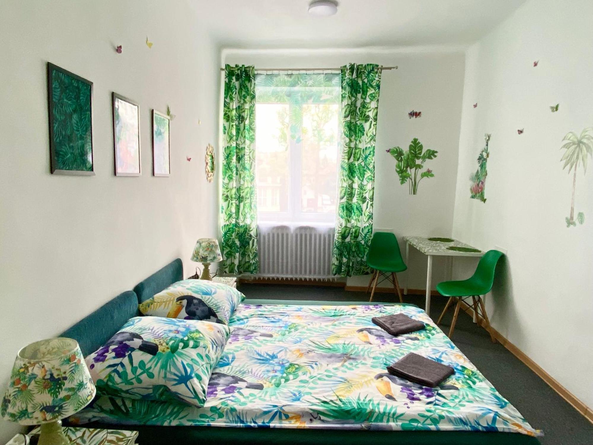 Jungle Rooms Gdańsk Exteriör bild